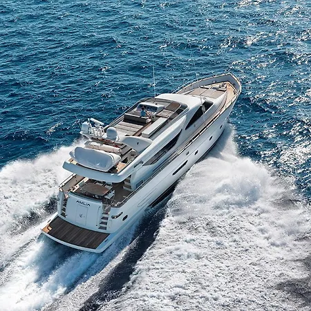Båthotell Essoess Boat - Five Star - Exclusive Use